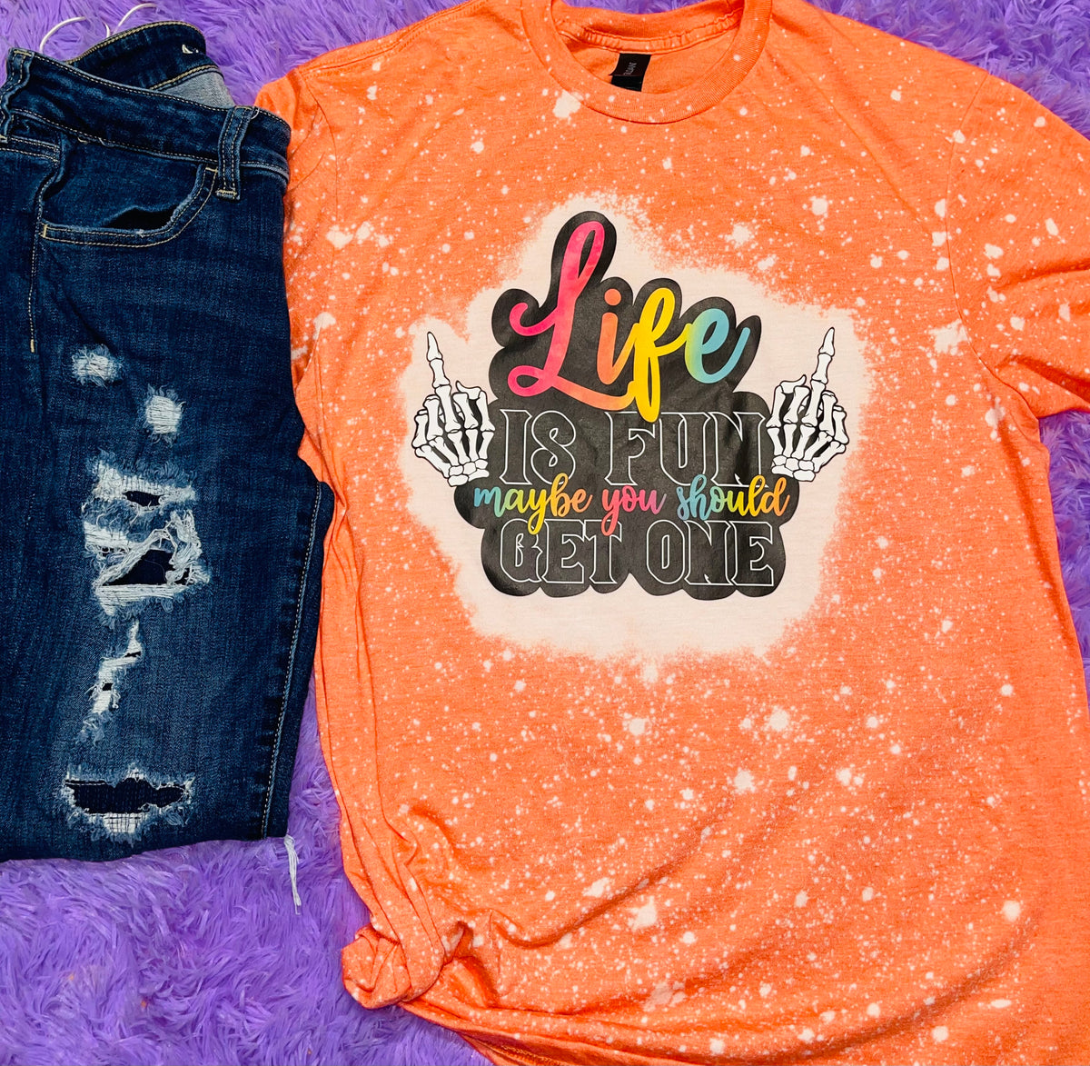 LIFE IS FUN BLEACHED TEE
